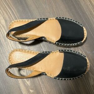 Alohas Espadrille Sandals - Size 39 (US 8)